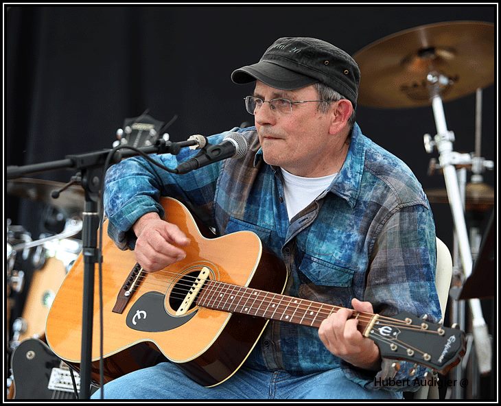 BOB Folk & BEN Jacobacci